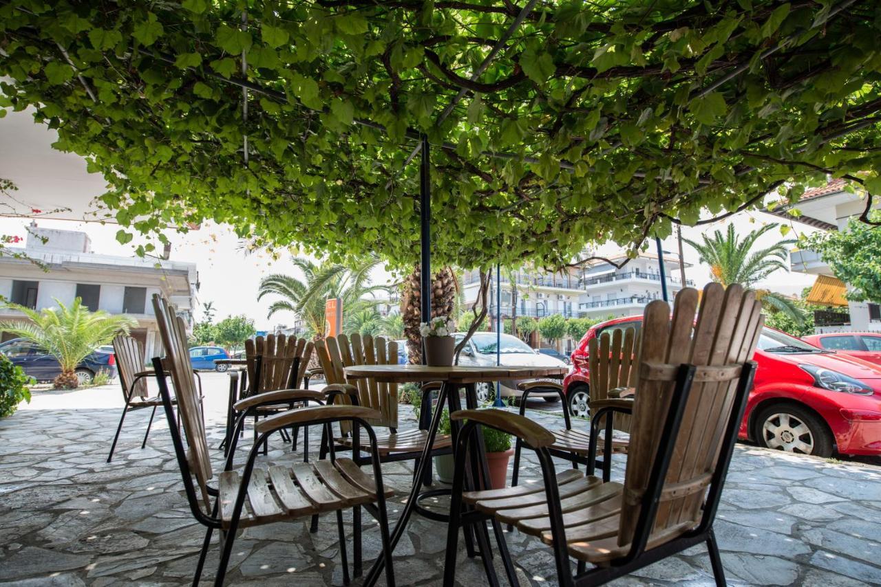 Hotel Alexandros เนปอรอย ภายนอก รูปภาพ
